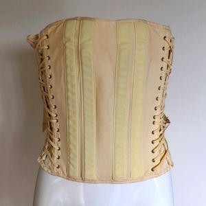 Vintage steel boned corset adjustable size snap and hook closures 34